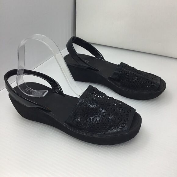 Kenneth Cole Shine Far Slingback Wedge Sandal A11 - Picture 2 of 8